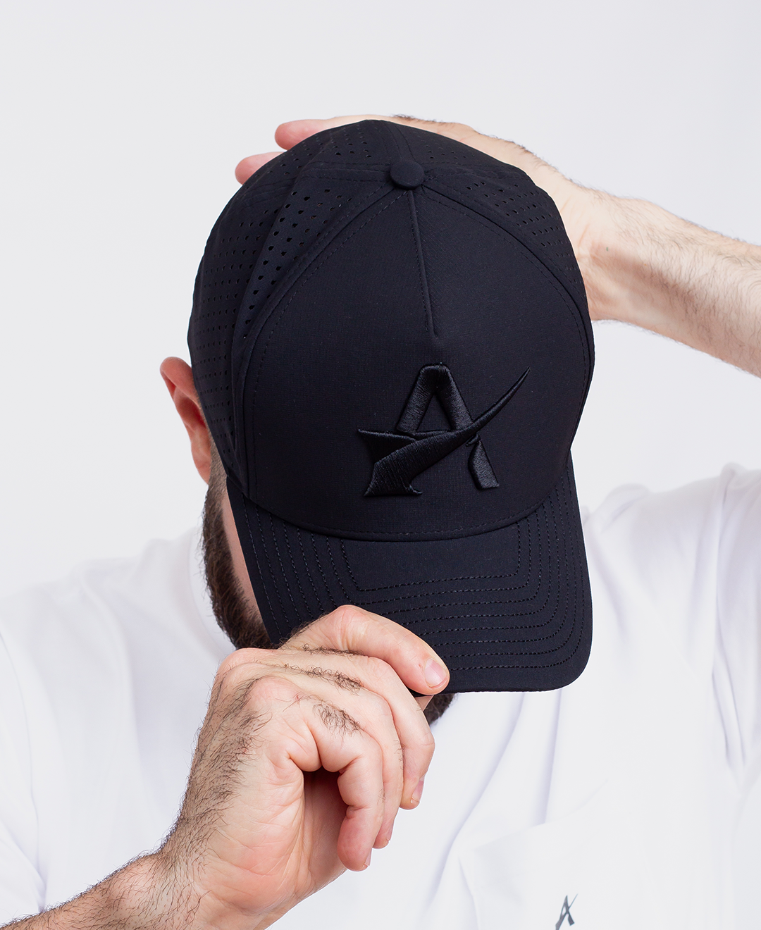 Icon Snapback Hat - Black