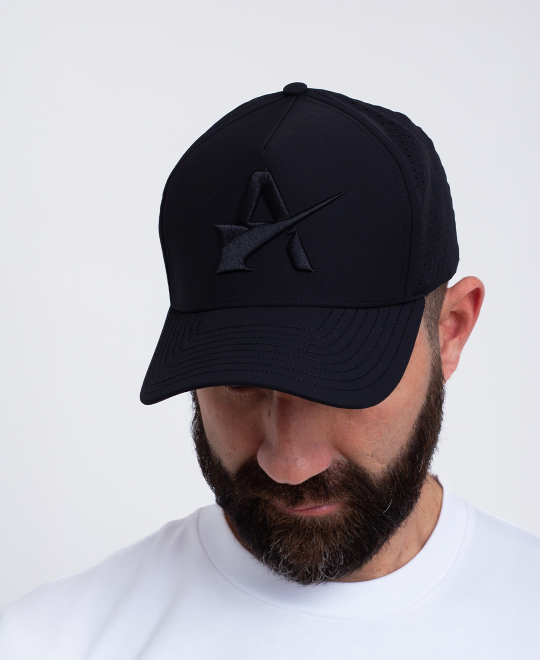 Icon Snapback Hat - Black